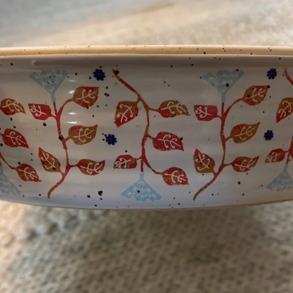 Rustic Style Animal Pie Dish by Maria Lena for